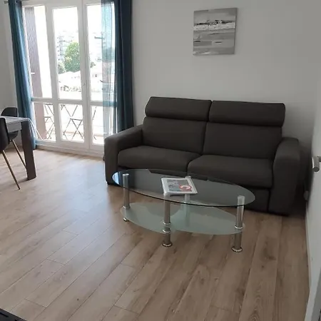 T4 Apartment *